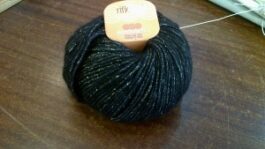 Adriafil Riflessi Wool 50g Ball, Aran weight Black/Silver