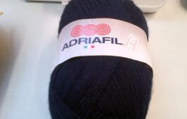 Classic Double Knit Wool Large 200g Adriafil Top Ball Navy