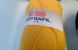 Classic Double Knit Wool Large 200g Adriafil Top Ball Yellow