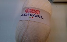 Classic Double Knit Wool Large 200g Adriafil Top Ball Cream