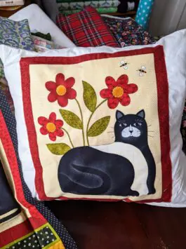 Majestic Cats Quilt Panel