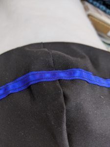 Pure Cotton Muslin Lined Face Masks Thin Blue Line, Reversible Black/Blue Line